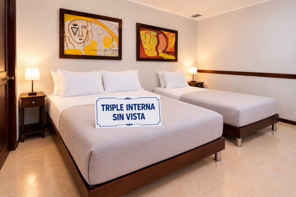 Habitación triple interna (sin vista) en el Hospedaje Camino Real, Salento